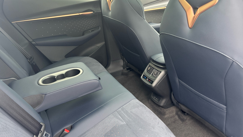 CUPRA Tavascan 210kW V2 77kWh 5dr Auto [Winter Pack] Electric Estate